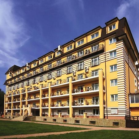 Royal Hotels And Spa Resorts Promenad Truskavets Ngoại thất bức ảnh